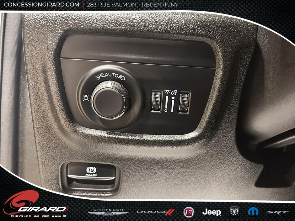 2024 Jeep Grand Cherokee Altitude-19