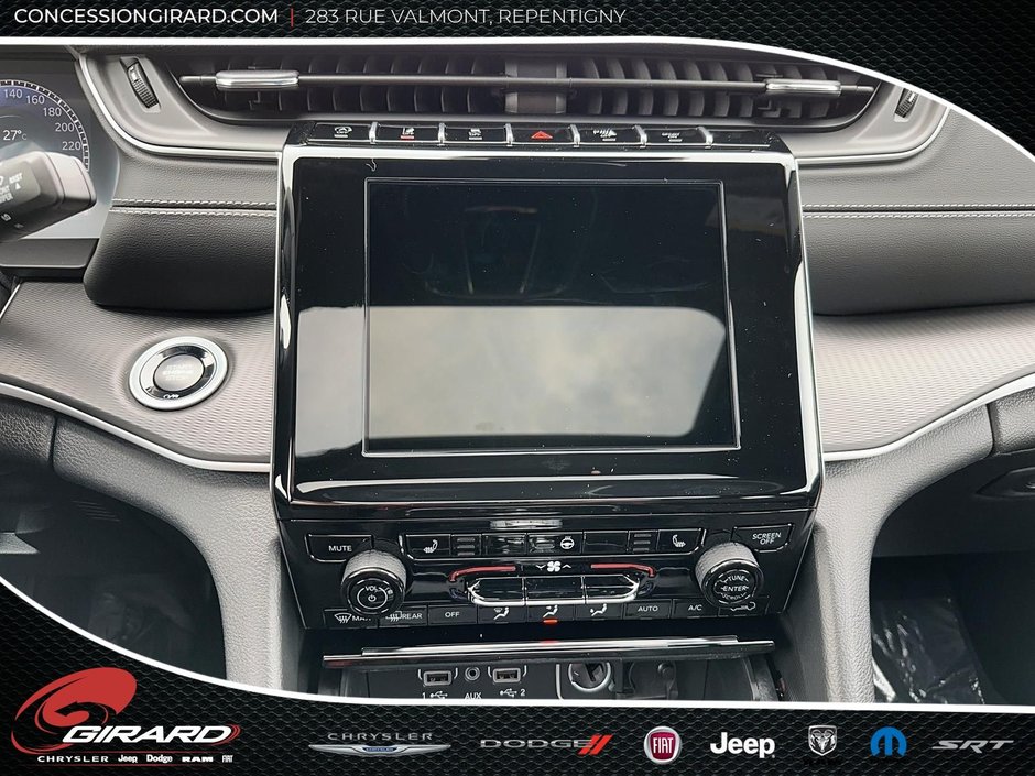 2025 Jeep Grand Cherokee LAREDO ALTITUDE-17