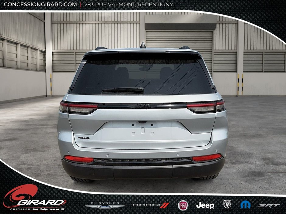 2025 Jeep Grand Cherokee LAREDO ALTITUDE-5