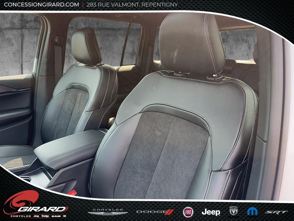 2025 Jeep Grand Cherokee LAREDO ALTITUDE-10