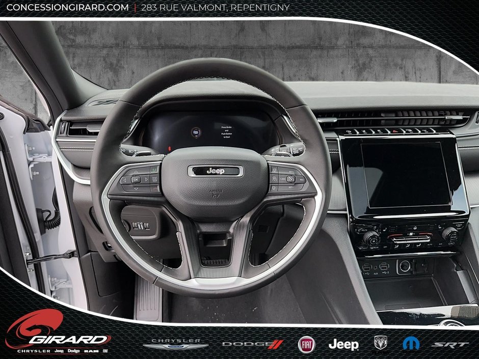 2025 Jeep Grand Cherokee LAREDO ALTITUDE-11