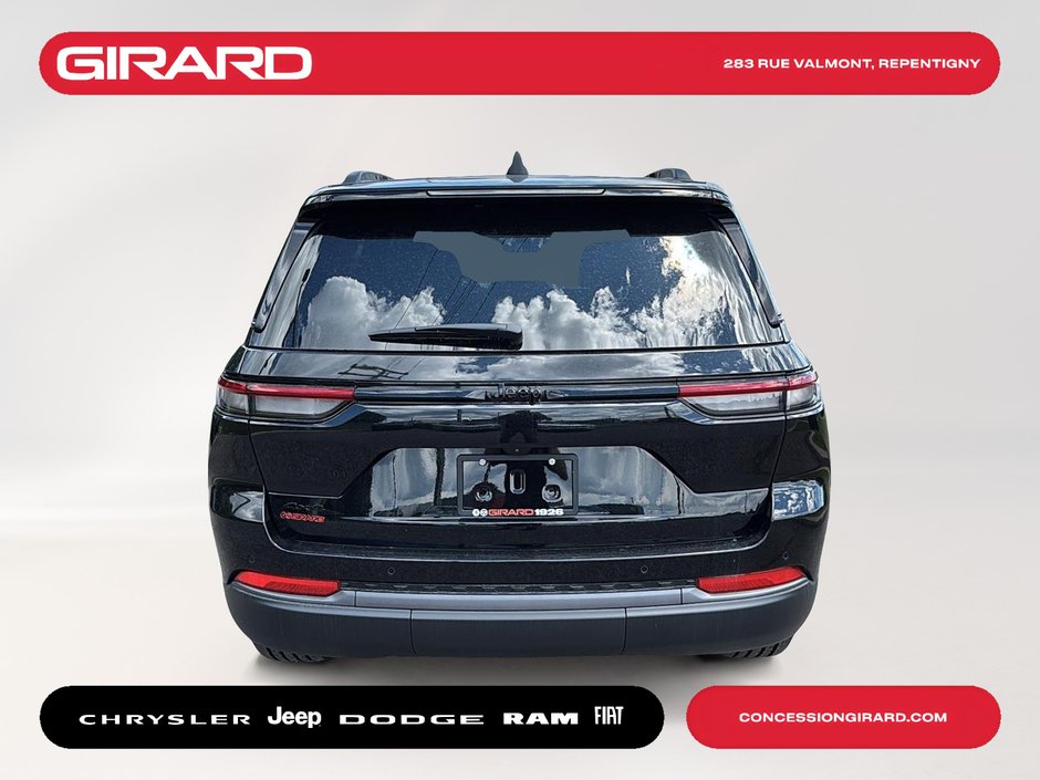 2026 Jeep Grand Cherokee ALTITUDE