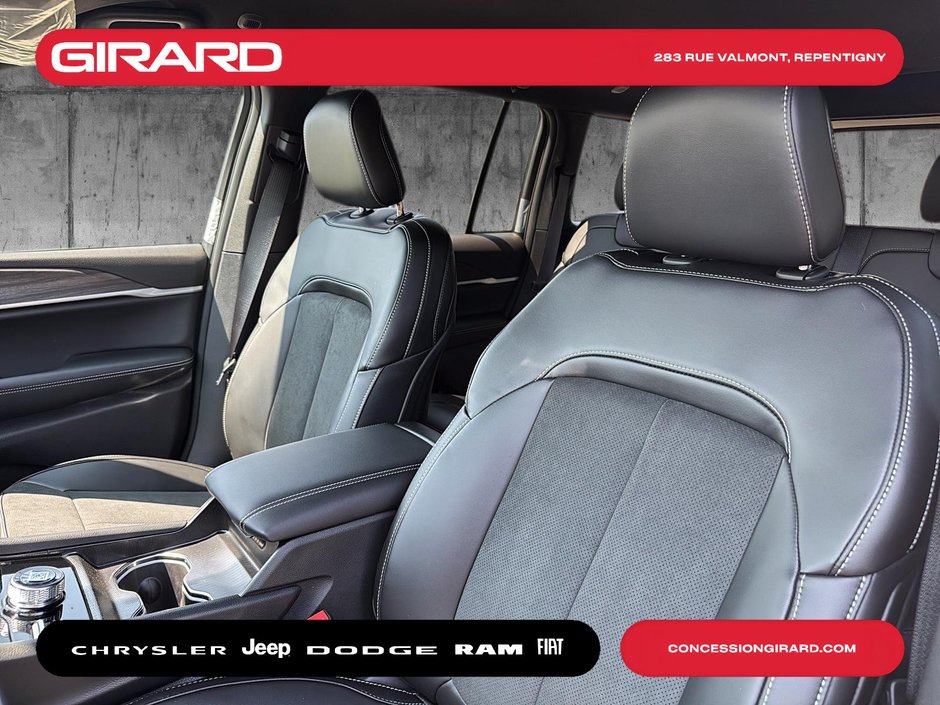 2026 Jeep Grand Cherokee ALTITUDE