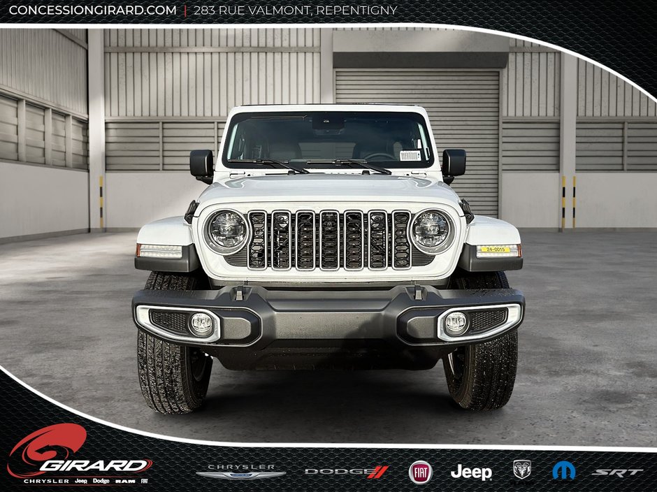 Jeep WRANGLER 4-Door SAHARA 2024-1