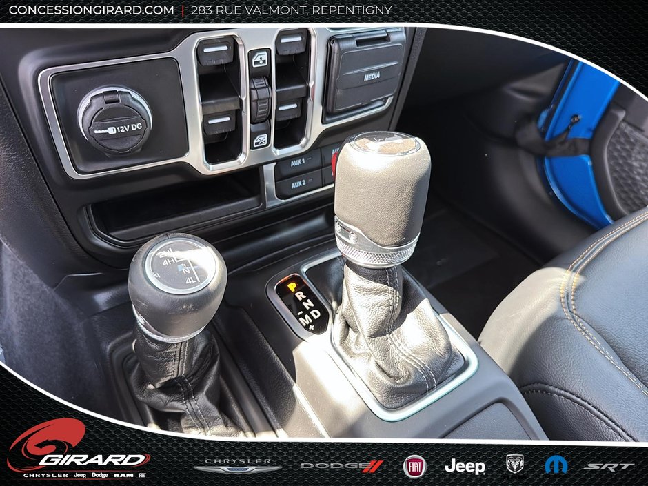 2025 Jeep WRANGLER 4-Door SAHARA-14