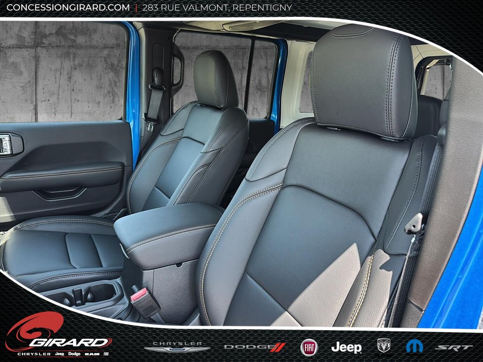 2025 Jeep WRANGLER 4-Door SAHARA-10