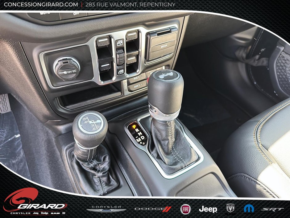 2025 Jeep WRANGLER 4-Door SAHARA-14