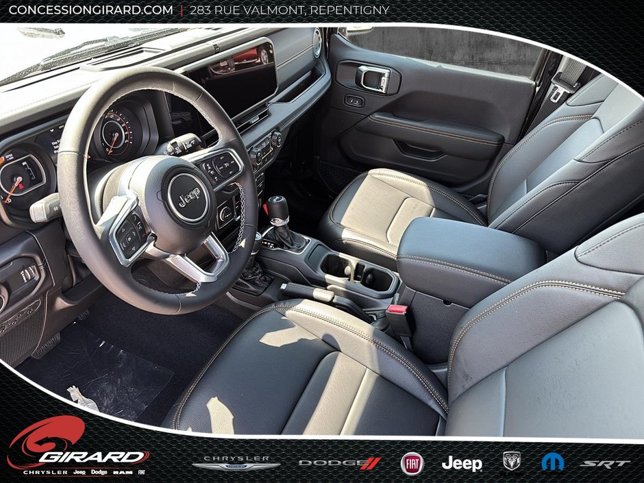 2025 Jeep WRANGLER 4-Door SAHARA-9