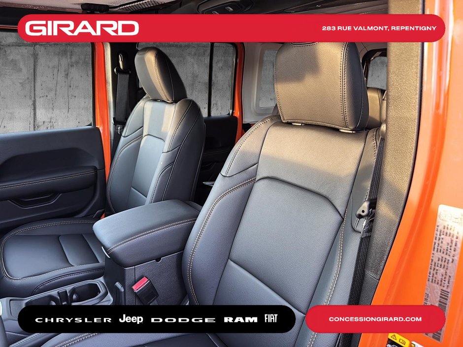 2025 Jeep Wrangler 4-Door SAHARA