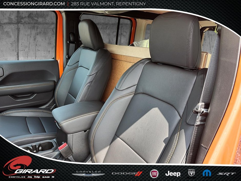 Jeep WRANGLER 4-Door SAHARA 2025-10