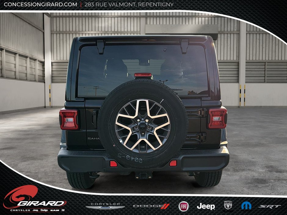 Jeep Wrangler 4-Door SAHARA 2025-5