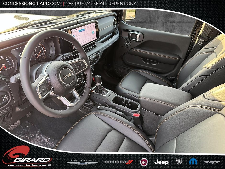 Jeep Wrangler 4-Door SAHARA 2025-9