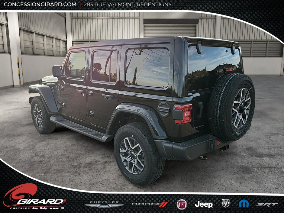 Jeep Wrangler 4-Door SAHARA 2025-6