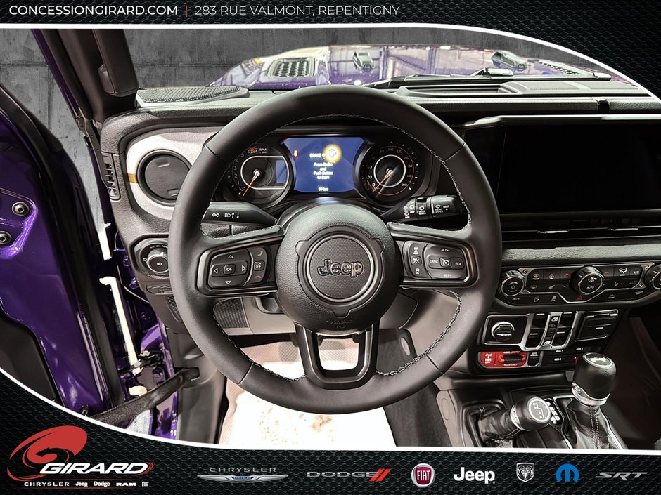 Jeep Wrangler 4-Door WILLYS 2026-13