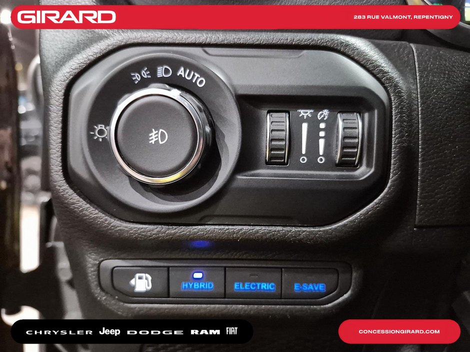 Jeep Wrangler 4xe Unlimited Sahara 2022 **JAMAIS ACCIDENTÉ**1 PROPRIÉTAIRE**AUDIO ALPINE**CUIR MCKINLEY**