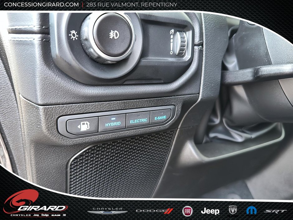 Jeep Wrangler 4XE SAHARA 2025-11