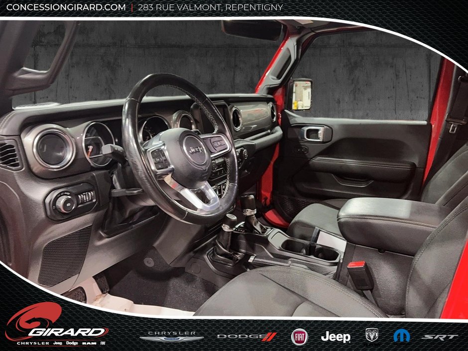 Jeep Wrangler Unlimited Sahara 2022-11