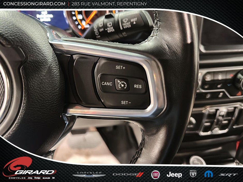 Jeep Wrangler Unlimited Sahara Altitude 2022-17