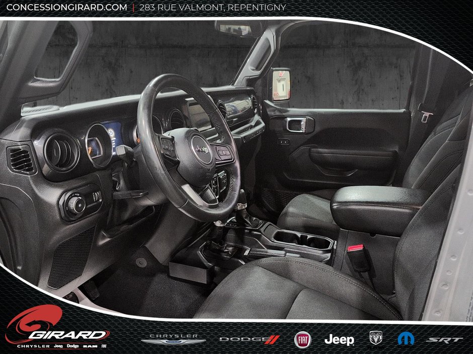 Jeep Wrangler Sport Altitude 2023-11