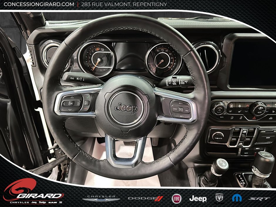 Jeep Wrangler Sahara Altitude 2023-14