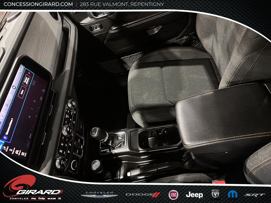 Jeep Wrangler Sahara 2024-21