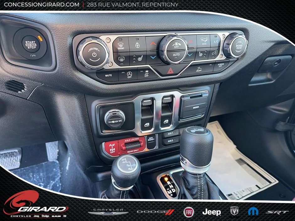 2025 Jeep Wrangler WILLYS-11