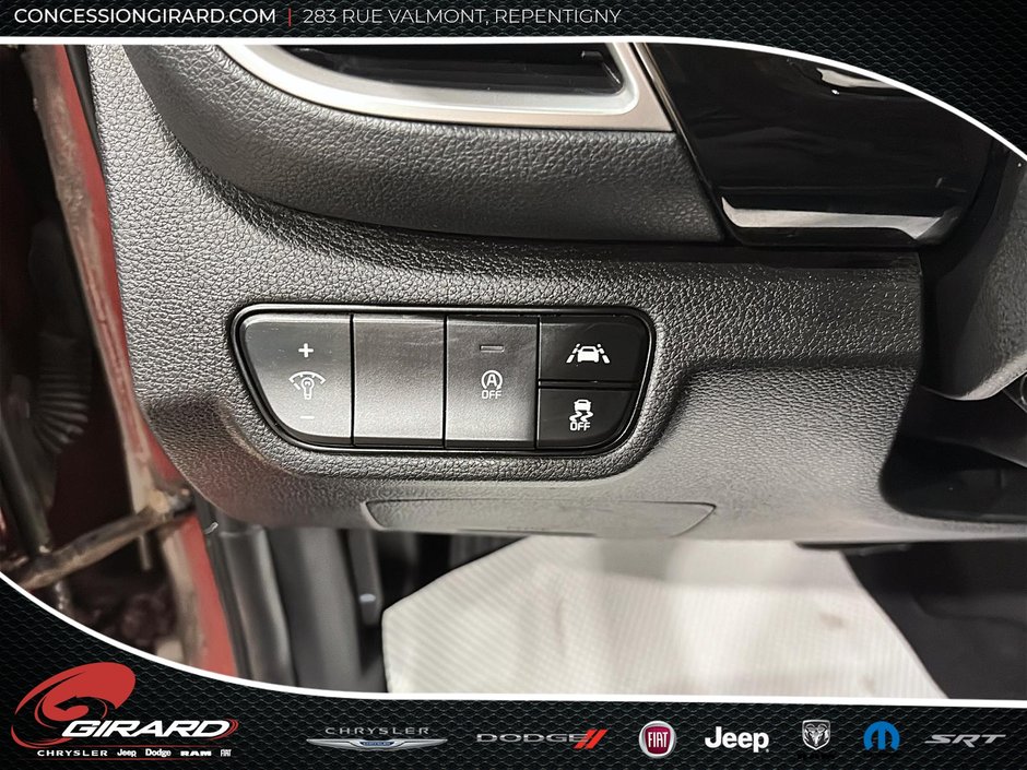 Kia Seltos EX 2023-17