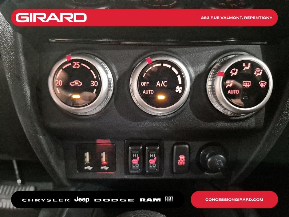 2025 Mitsubishi RVR SE