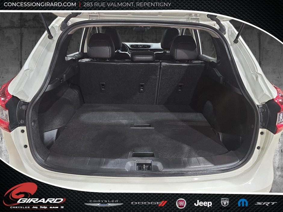 Nissan Qashqai SL 2023-8