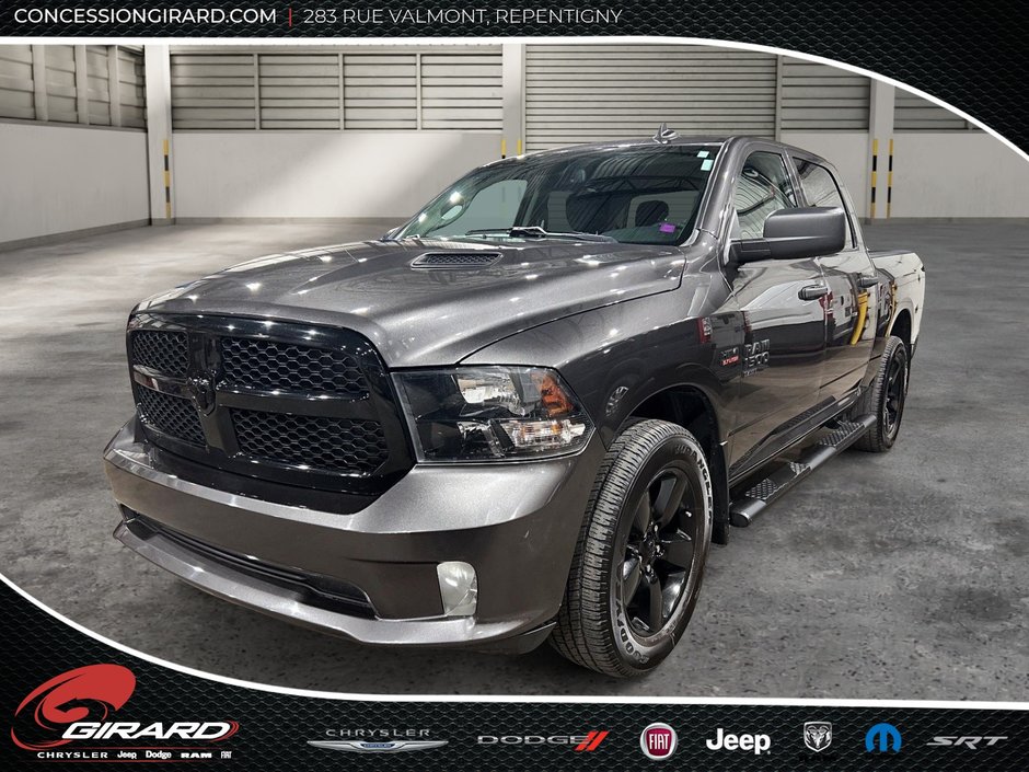 Ram 1500 Classic Express, Garantie Prolongée, 5.7L V8 Hemi, Night 2021-0