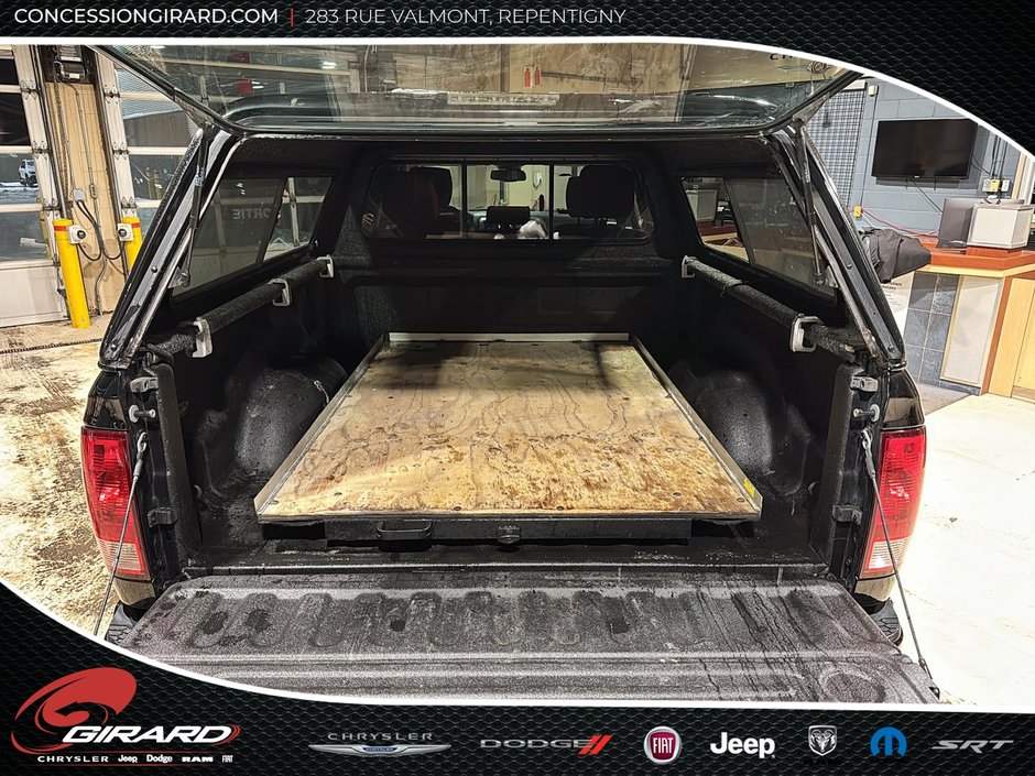 2022 Ram 1500 Classic SLT-22