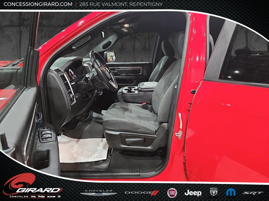 2022 Ram 1500 Classic Warlock-14