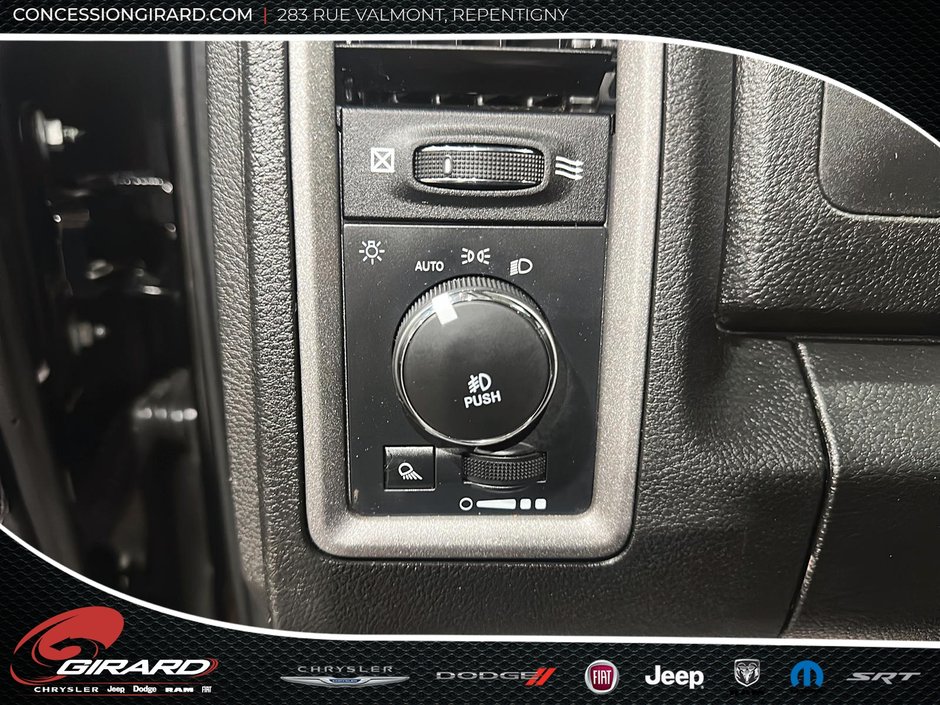 2023 Ram 1500 Classic Express-18