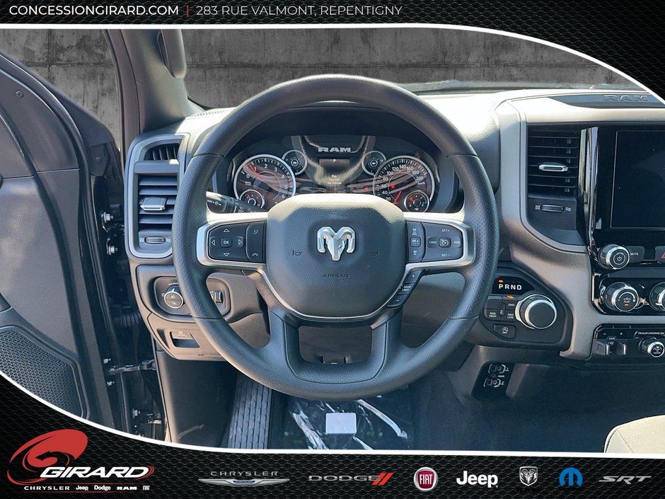 Ram 1500 TRADESMAN 2025-12