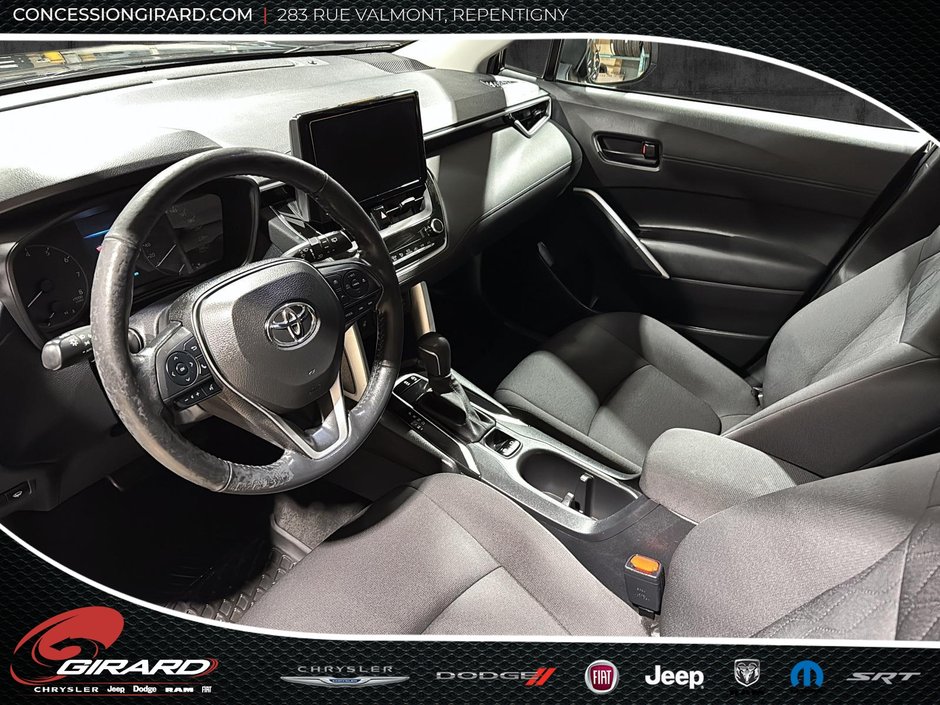 Toyota Corolla Cross LE 2023-4