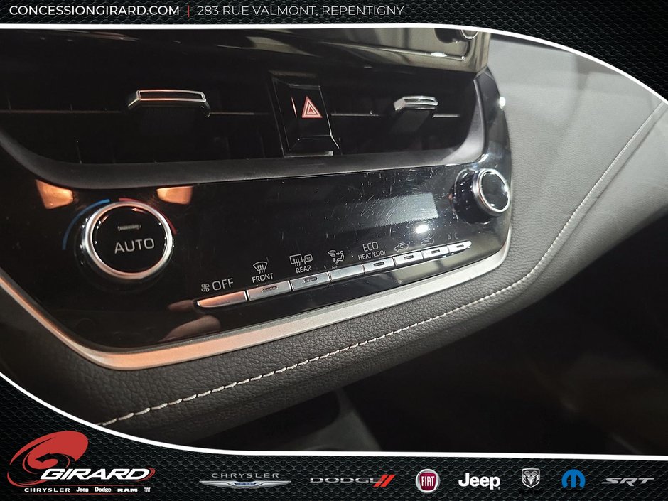 Toyota Corolla Hatchback S CVT 2022-19