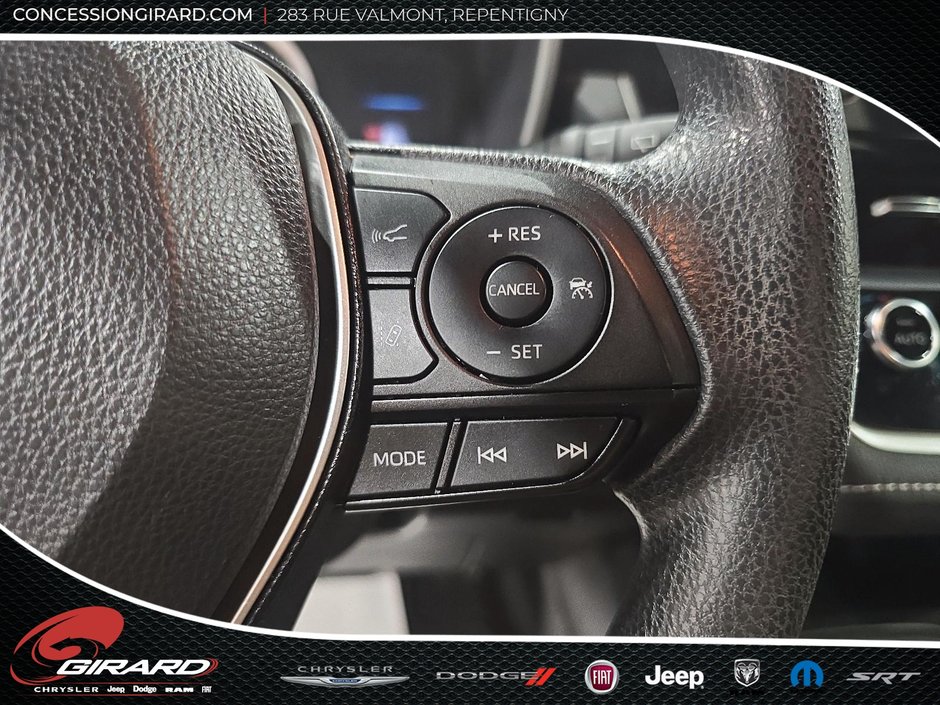 Toyota Corolla Hatchback S CVT 2022-17