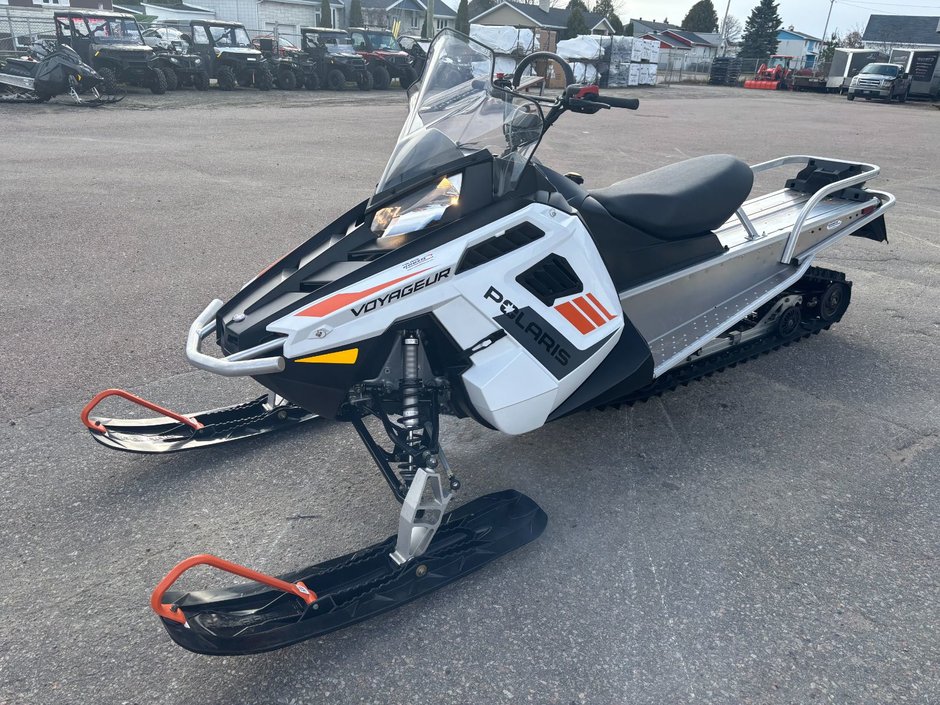 Polaris 550 Voyageur 155 2024