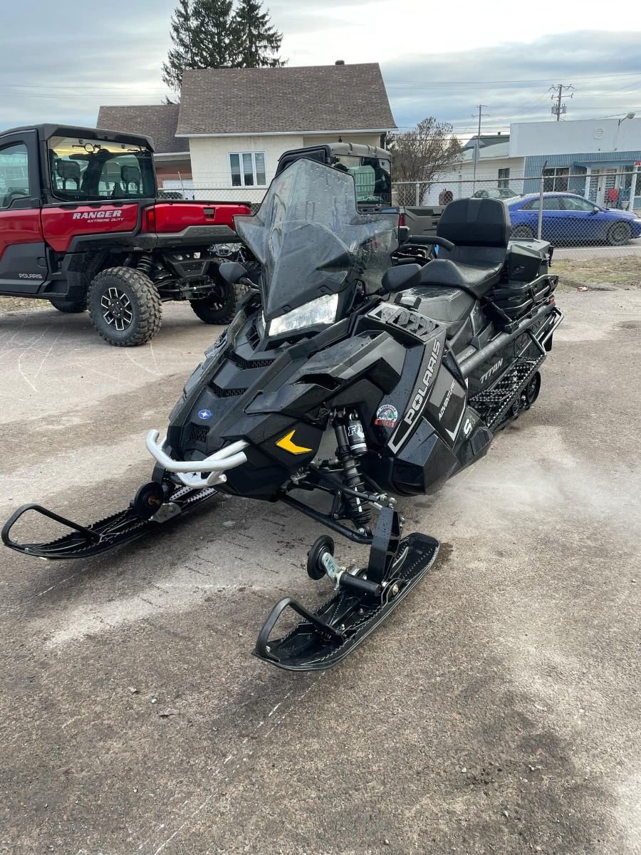 Polaris Titan Adventure 1000 S4  2023