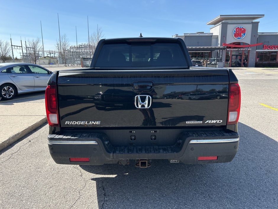 2018 Honda Ridgeline Touring-6