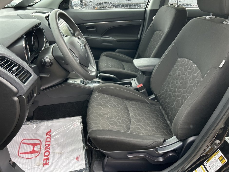 2022 Mitsubishi RVR ES-13