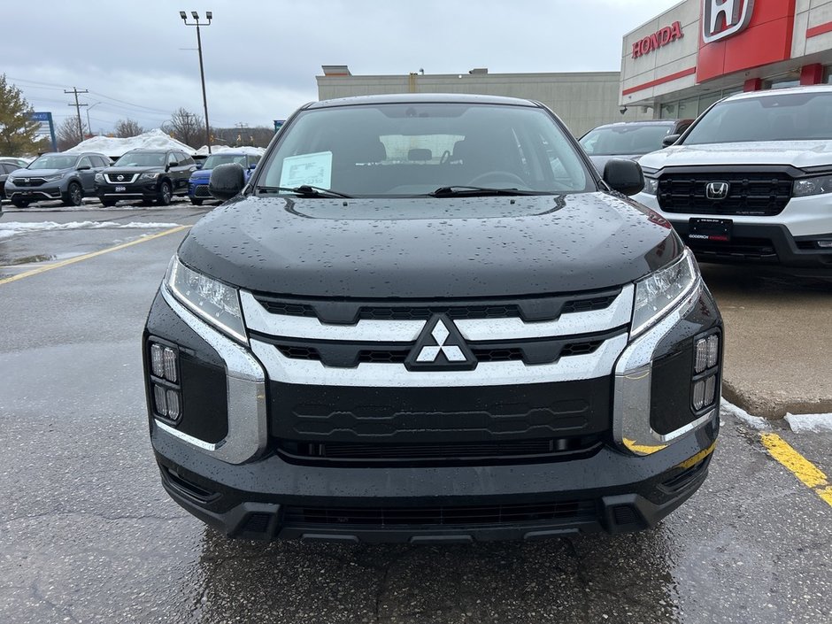 2022 Mitsubishi RVR ES-2