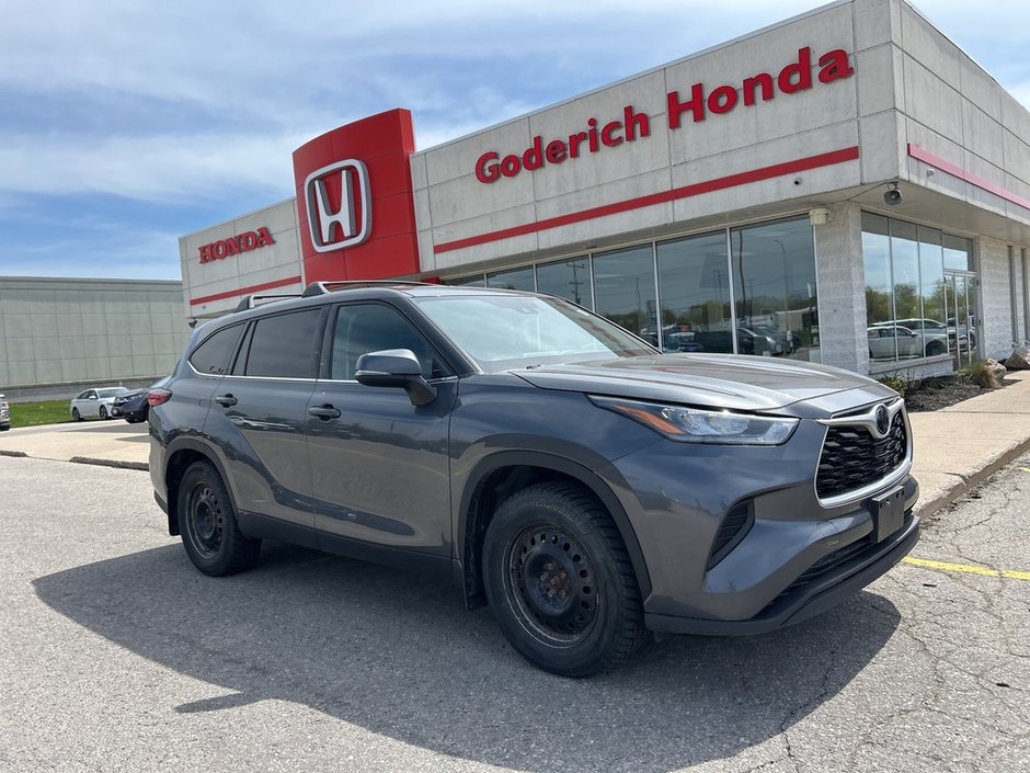 2020 Toyota Highlander LE-0