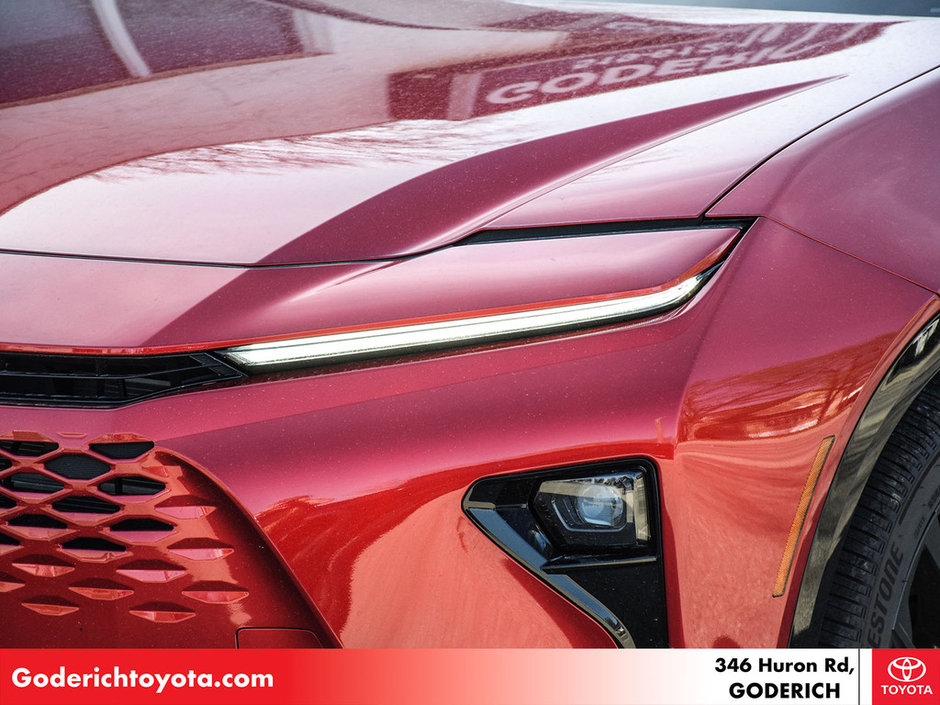2025 Toyota Crown Signia Limited-1