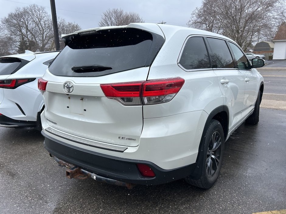2018 Toyota Highlander LE-2