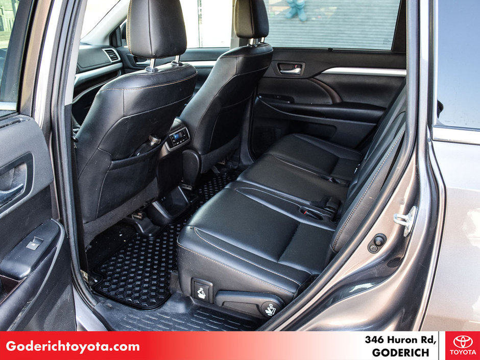 2019 Toyota Highlander XLE-10