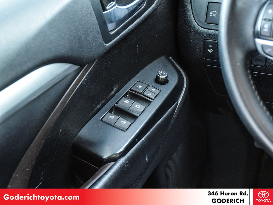 2019 Toyota Highlander XLE-13
