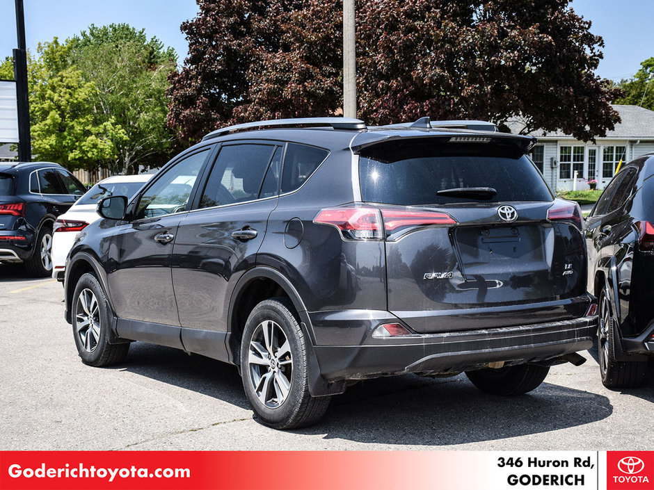 2018 Toyota RAV4 LE-6