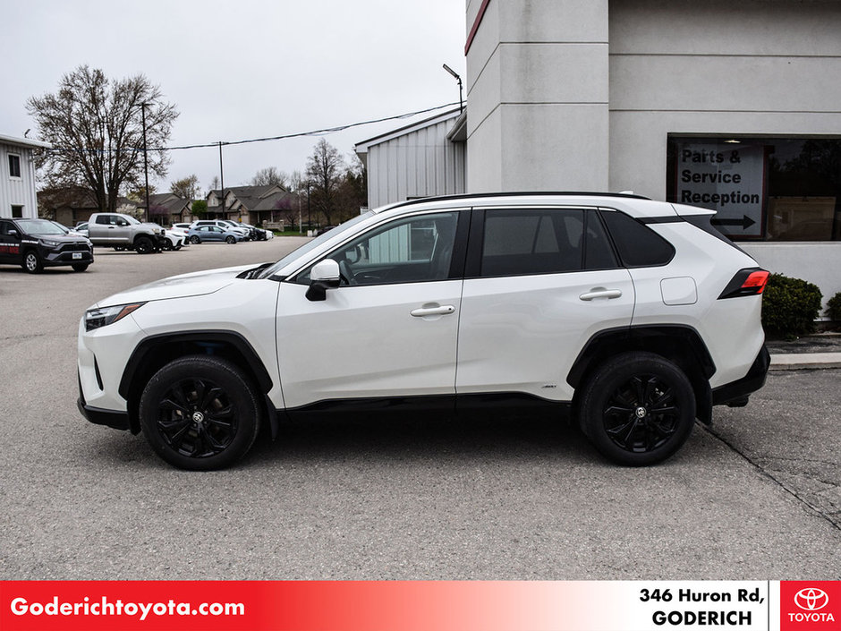 2022 Toyota RAV4 Hybrid SE-5
