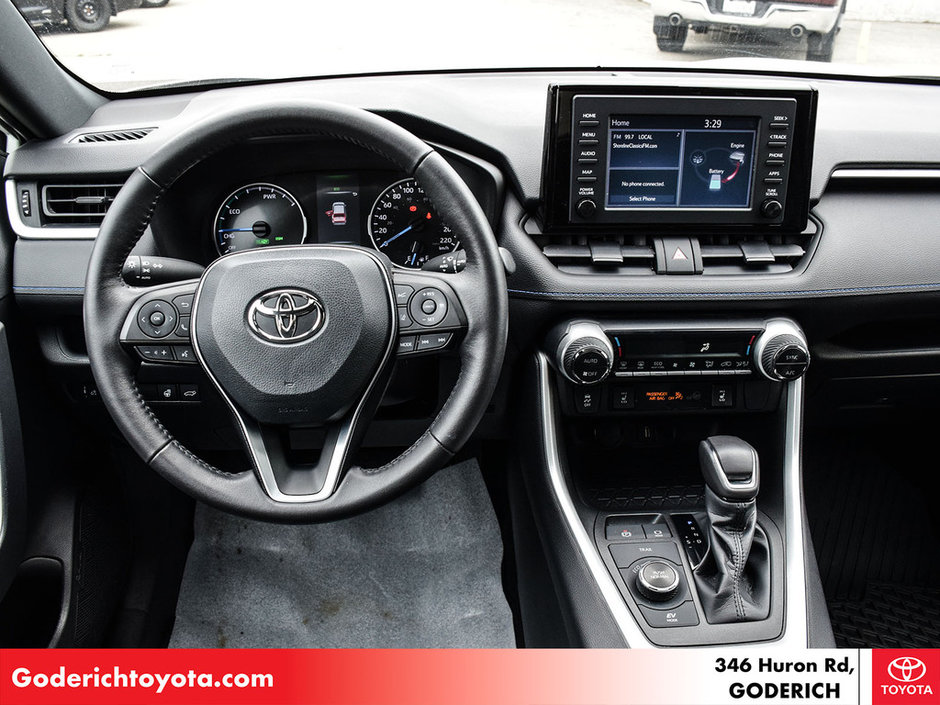 2022 Toyota RAV4 Hybrid SE-11